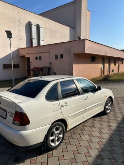 Volkswagen Polo - 9