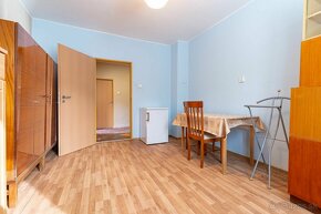 NA PREDAJ RODINNÝ DOM V OBCI KYSAK | POZEMOK 320m² - 9