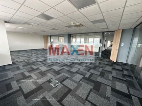 Prenájom: MAXEN, Administratívny priestor 660 m2 , 3. poscho - 9