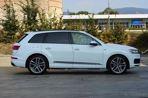 Audi Q7 3.0TDI Quattro Tiptronic S-line - 9