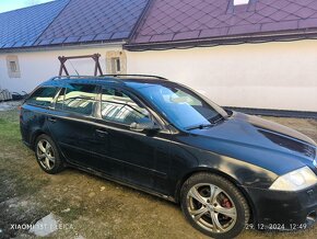 Predám Škoda Octavia II combi RS2 2.0Tdi 125Kw+Webasto - 9