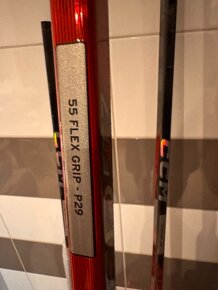 HOKEJKA CCM JETSPEED FT7   TVRDOST 55 FLEX - 9