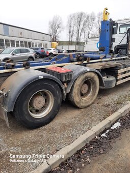 IVECO Trakker AD260T41/P hákový nosič kontejnerů ADR - 9