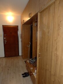 Na predaj 3-izbový byt na sídlisku SNP v Považskej Bystrici - 9