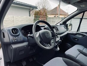 Opel Vivaro Kombi 1.6 CDTI BiTurbo 125k S&S L2H1 2900 - 9