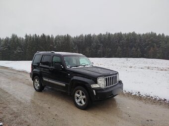 Jeep Cherokee Liberty KK 2.8 CRDi 4x4 - 9