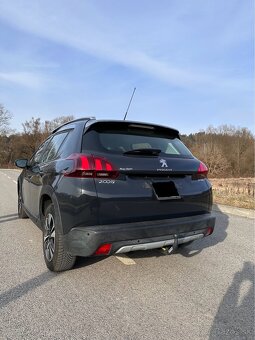 Peugeot 2008 1.2 PureTech - 9