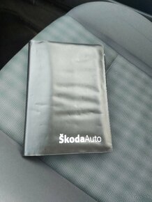 Škoda Octavia 1. 1.6 75kw - 9