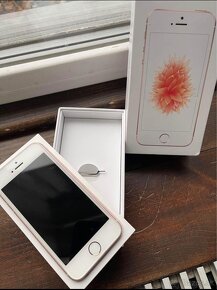 iPhone SE 32 GB - 9