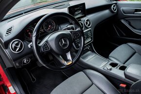 Mercedes-Benz A trieda 180d Style A/T - 9