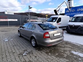 Škoda Octavia 1.8 TSI Elegance - 9