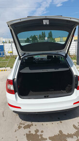 Škoda Octavia Combi 1.4 TSI 150k Style DSG - 9