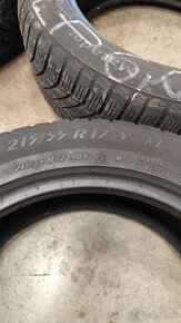 215/55 R17 - 9