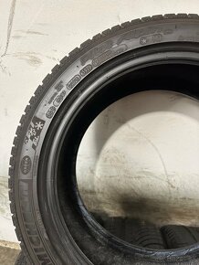Zimné pneumatiky 245/45/18 Michelin - 9