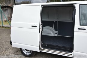 Volkswagen T5 Transporter KASTEN 2,0 TDi,62kW, M5 3.Miestny - 9