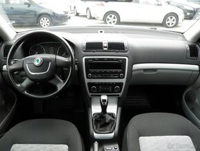 Škoda Octavia Combi 1.2 TSI Elegance - 9