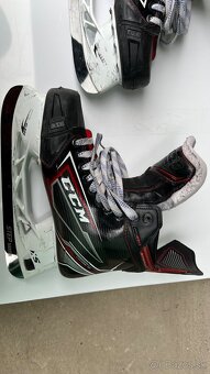 Korcule CCM Jetspeed FT490 8,5D - 9