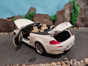 prodám model 1:18 BMW M6 cabrio - 9