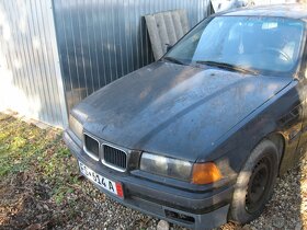 BMW 320 i rok 1993 - 9