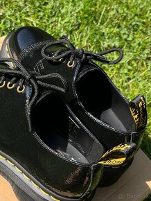 Dr Martens Quad - 9