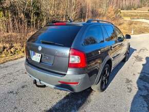 Skoda Octavia Scout 2010 2.0 Tdi - 9