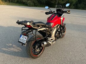 Honda NC750X  9/2021 + hliníkové kufre GIVI a výbava - 9