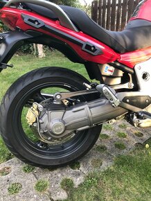 Moto Guzzi 1100 Breva 39000 km - 9