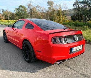 Ford Mustang GT 5.0 V8 - 9