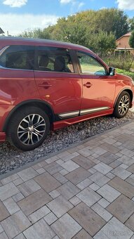 Mitsubishi outlander 2,2DI-D - 9