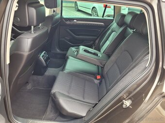 Volkswagen Passat Alltrack 2.0 TDI DSG - 9