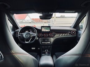 Mercedes-Benz GLA 45 Amg 4Matic - 9