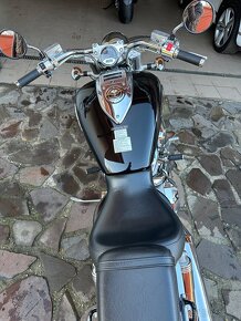 Honda VTX 1800 - 9