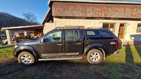 Predám Nissan Navara 2.5 diesel - 9