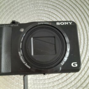 SONY CyberShot HD - 9