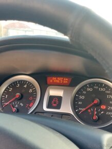 Renault Clio 1.2 55 kw 2009 - 9