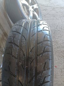 5x112 R17 - 225/50 R17 - 9