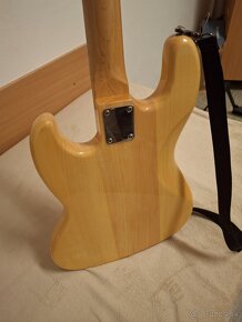 Basgitara Fender - 9