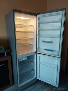 Chladnička s Mrazničkou LG No Frost systém - 9