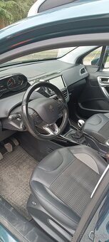 Peugeot 2008 1.6 BlueHDi Allure 88kw - 9