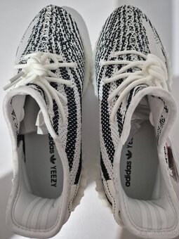 Yeezy Boost 350 V2 "Zebra" - 9