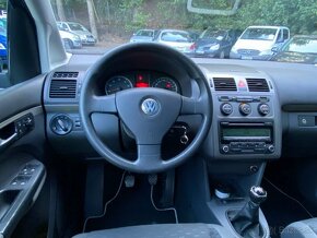 Volkswagen Touran 1.6i 75kW klima tempomat 229tkm 2009 - 9