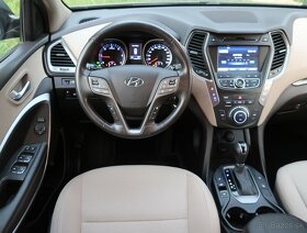 Predám Hyundai SantaFe 2,2 197k 4x4 diesel, 7-miest, AUTOMAT - 9