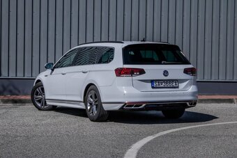 Volkswagen Passat Variant 2.0 TDI BMT Highline R-Line DSG - 9