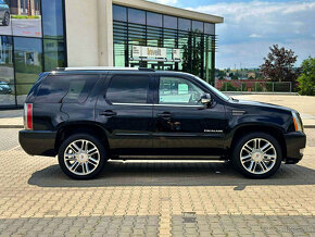 2014 Cadillac Escalade, 6.2 V8 Platinum | 38 330km - 9