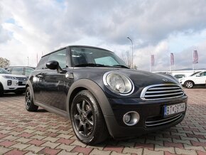 Mini One 1,4i 70kW panoráma - 9