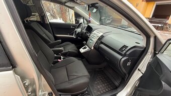 Toyota Corolla Verso 7 miestna 1.8 benzin - 9