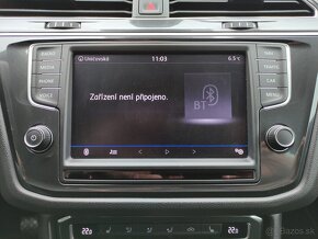 VW Tiguan DSG R Line LED WEBASTO HUD NAVI TAŽNÉ - 9