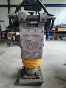 Jcb vibromax vibracny pech - 9