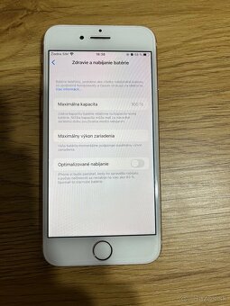 iPhone 8 - rosegold 64GB - 9