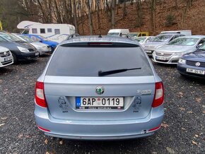 Škoda Superb Combi 1.6TDI 77kW klima xenon tempomat 2011 - 9